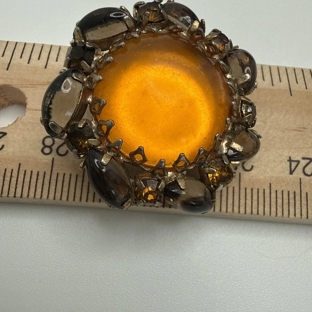 Vintage Weiss Honey Amber High Domed Cabochon Crown Setting Clip On Earrings